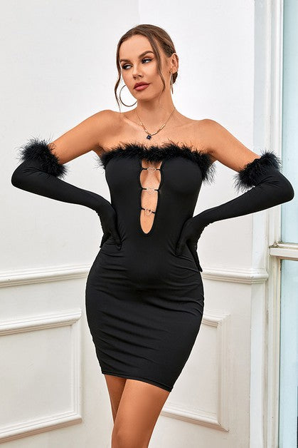 Off-the-shoulder Feather Decorate Dress